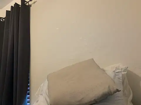 In tandem online show from March 15, 10:38 pm