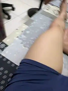 zzzzx989 online show from February 2, 10:36 am