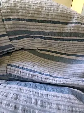 Snapshot of Alexbhuriya420 chatting on February 15, 5:15 am Alexbhuriya420 online show from February 15, 5:15 am