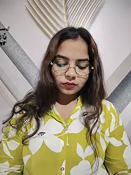 Snapshot of Himani_0122 chatting on July 10, 2:49 am Himani 0122 online show from July 10, 2:49 am