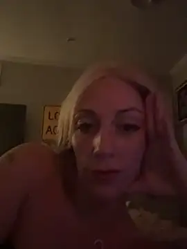 Jlakemgirl online show from March 1, 7:43 am