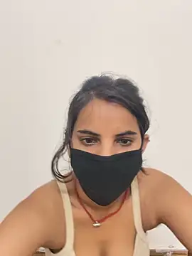 Pooja Love143 online show from April 4, 6:44 am