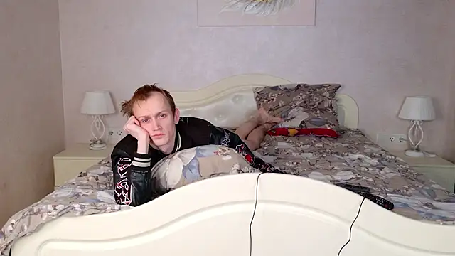 WeksaMur online show from February 25, 7:01 pm