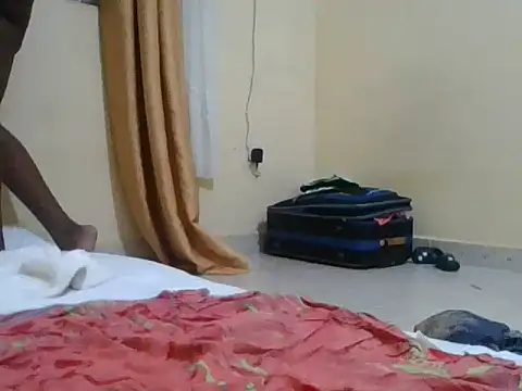 Snapshot of BaddestBitchee chatting on May 5, 4:26 pm BaddestBitchee online show from May 5, 4:26 pm