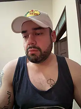 Snapshot of Ardientex95 chatting on July 16, 12:33 pm Ardientex95 online show from July 16, 12:33 pm