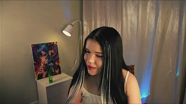 Snapshot of PinkSharky chatting on December 16, 5:18 pm PinkSharky online show from December 16, 5:18 pm