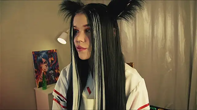 Snapshot of PinkSharky chatting on December 19, 4:25 pm PinkSharky online show from December 19, 4:25 pm