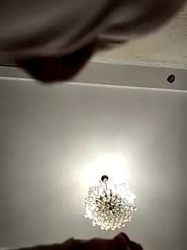 -Queen- online show from February 23, 9:01 pm