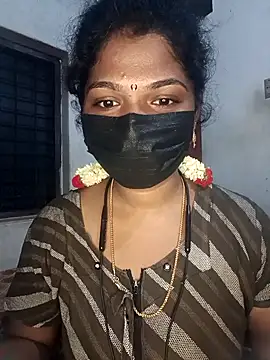 Snapshot of tamilsaisree chatting on May 12, 4:48 pm tamilsaisree online show from May 12, 4:48 pm
