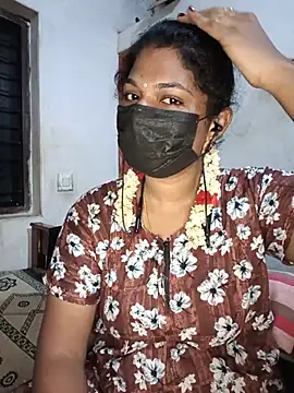 Snapshot of tamilsaisree chatting on May 29, 7:01 pm tamilsaisree online show from May 29, 7:01 pm