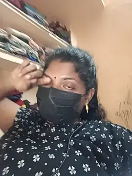 Snapshot of tamilsaisree chatting on June 29, 4:40 pm tamilsaisree online show from June 29, 4:40 pm