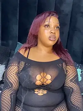 THICKBARBIE32 online show from June 26, 8:35 pm