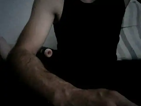 Snapshot of Mikki9233 chatting on June 12, 5:34 pm Mikki9233 online show from June 12, 5:34 pm
