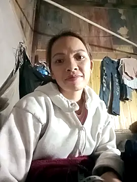 Andrea-688 online show from February 4, 10:36 pm