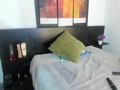 Snapshot of gasper2 chatting on February 1, 3:05 am gasper2 online show from February 1, 3:05 am