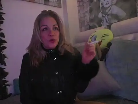 Snapshot of gasper2 chatting on March 4, 2:28 am gasper2 online show from March 4, 2:28 am