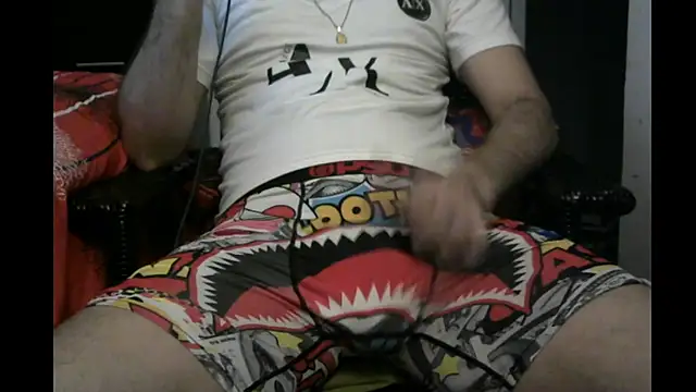 Snapshot of 3LEGSSS chatting on May 7, 5:51 pm 3LEGSSS online show from May 7, 5:51 pm
