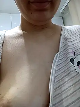 Emilyhomegirl1 online show from February 5, 12:32 pm