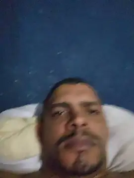 Snapshot of marreta240675 chatting on August 5, 8:28 am marreta240675 online show from August 5, 8:28 am