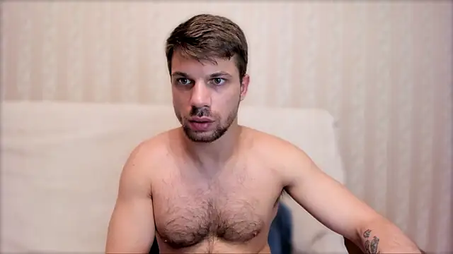 Snapshot of Tony_Wolf chatting on May 20, 8:04 pm Tony Wolf online show from May 20, 8:04 pm