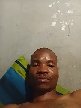 Snapshot of thabisozxz chatting on June 13, 10:08 pm thabisozxz online show from June 13, 10:08 pm