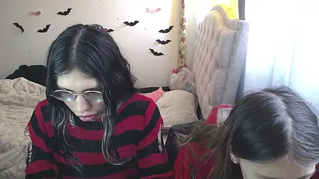 Briar y Blair online show from January 15, 5:05 pm