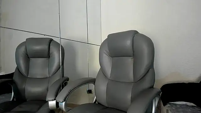  TaylorBlack online show from March 12, 11:27 am