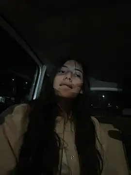 vanesita  online show from April 21, 1:07 am