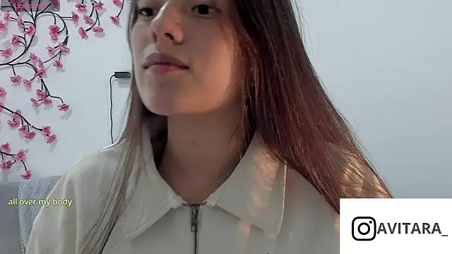 Snapshot of vanesita_ chatting on July 21, 7:16 pm vanesita online show from July 21, 7:16 pm