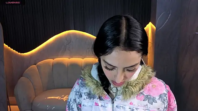 Tifany Tx online show from April 15, 7:43 pm