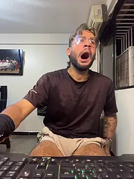 thedragonboyxxx online show from March 23, 4:05 am