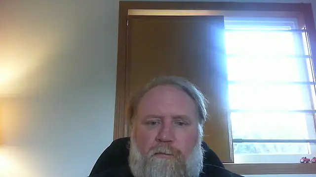 Snapshot of Ginger_Daddy chatting on December 19, 10:28 pm Ginger Daddy online show from December 19, 10:28 pm