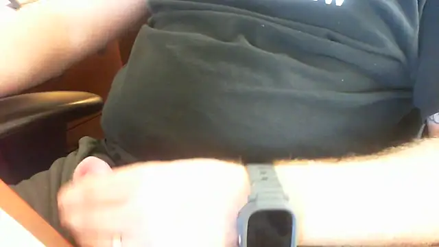 Snapshot of Ginger_Daddy chatting on February 27, 10:54 pm Ginger Daddy online show from February 27, 10:54 pm
