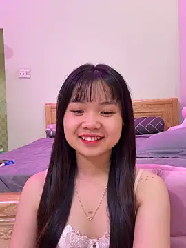    KARA    online show from April 7, 12:44 am