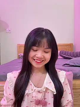    KARA    online show from April 10, 9:03 am