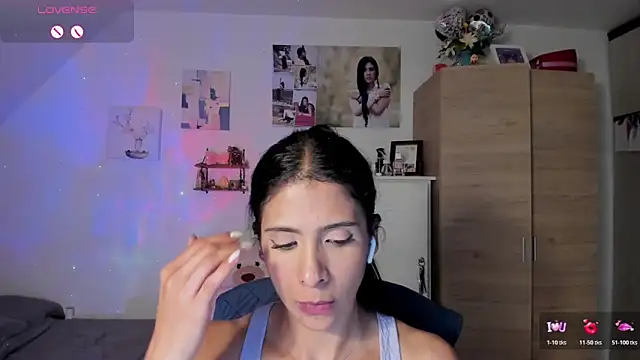 Snapshot of VEROSlen- chatting on June 11, 12:54 am VEROSlen- online show from June 11, 12:54 am