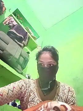 Uma pande online show from December 17, 6:14 pm