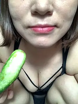 Snapshot of Girl_sexyy1 chatting on March 8, 2:32 pm Girl sexyy1 online show from March 8, 2:32 pm