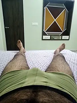 Tall7boy7 online show from April 13, 5:18 pm