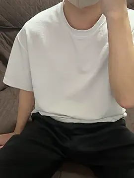 Snapshot of tubasa1216 chatting on February 16, 11:50 am tubasa1216 online show from February 16, 11:50 am