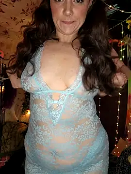 infinirose online show from April 12, 7:35 am