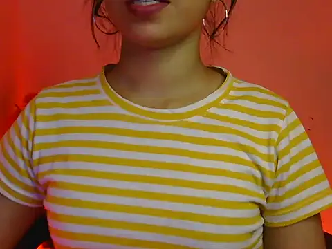 Snapshot of miss_ragni chatting on May 14, 6:47 pm miss ragni online show from May 14, 6:47 pm