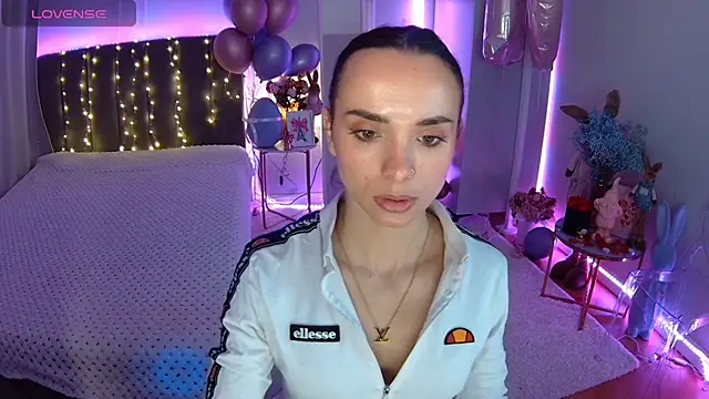 Dayana Foxy online show from March 4, 9:26 am