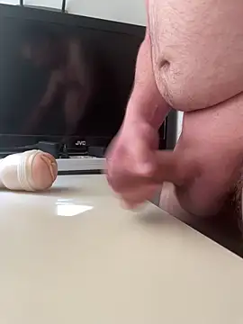 Snapshot of Farock11 chatting on March 2, 9:27 am Farock11 online show from March 2, 9:27 am