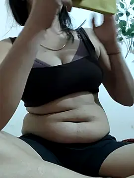 mayrakhan11 online show from February 20, 5:46 pm