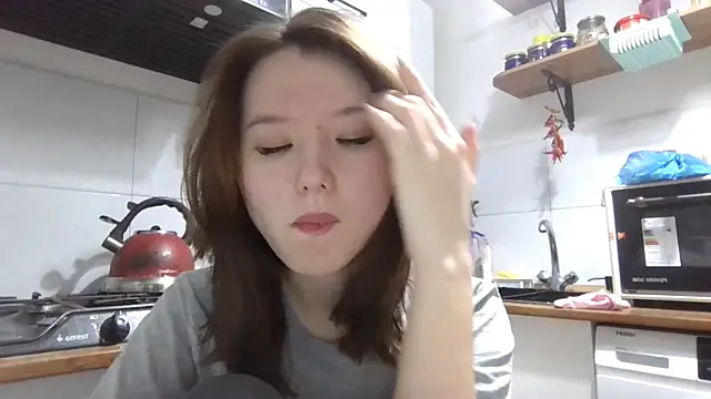 Snapshot of VelmaMaasch chatting on December 17, 2:56 pm VelmaMaasch online show from December 17, 2:56 pm