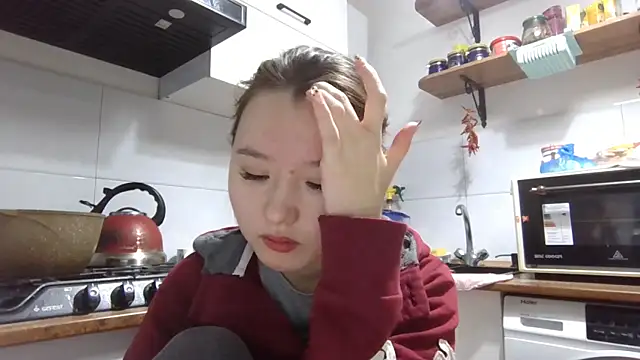 Snapshot of VelmaMaasch chatting on December 19, 2:13 pm VelmaMaasch online show from December 19, 2:13 pm