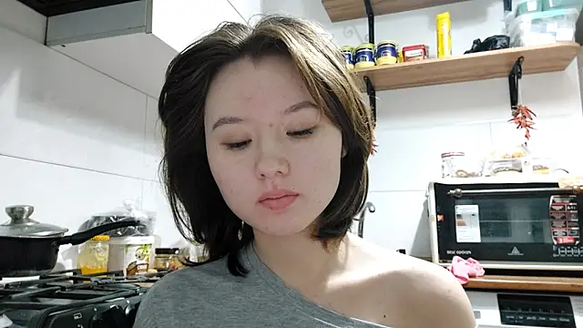 Snapshot of VelmaMaasch chatting on February 11, 1:16 pm VelmaMaasch online show from February 11, 1:16 pm