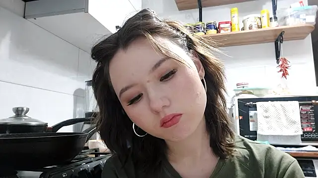 Snapshot of VelmaMaasch chatting on March 4, 1:06 pm VelmaMaasch online show from March 4, 1:06 pm