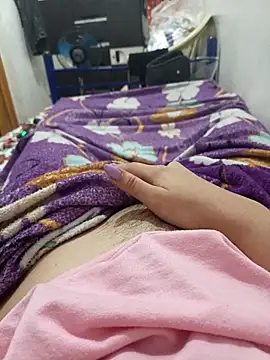 lwkfine online show from December 18, 2:56 pm